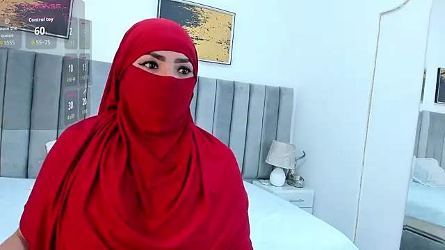  naylaa  online show from October 16, 2:45 am