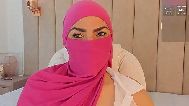  naylaa  online show from December 17, 2:50 am