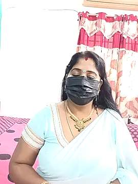 tamil-aunt online show from January 10, 7:32 am