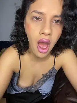 Biaaxxxsexy online show from November 1, 8:11 pm