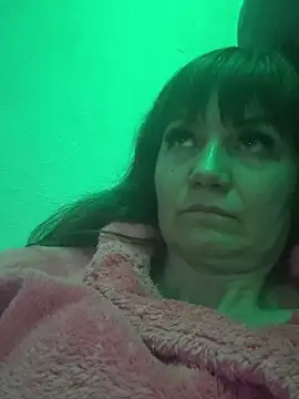 Butterfly8385 online show from February 28, 7:15 pm