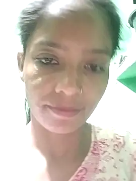 Jaanvi G online show from October 21, 3:02 pm