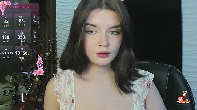 Mori Girll online show from October 23, 1:10 pm