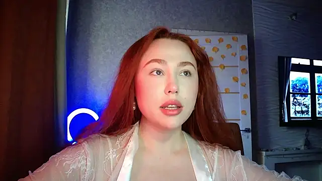 LolaMint  online show from November 24, 11:32 am