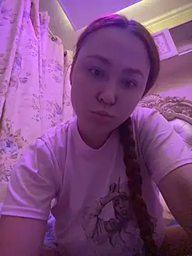 LolaMint  online show from December 16, 8:03 pm