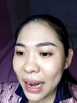 Snapshot of Cherry_pusy99 chatting on November 6, 1:28 am Cherry pusy99 online show from November 6, 1:28 am