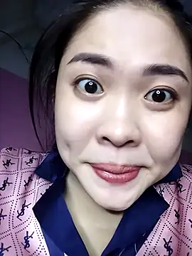 Snapshot of Cherry_pusy99 chatting on November 13, 1:04 am Cherry pusy99 online show from November 13, 1:04 am