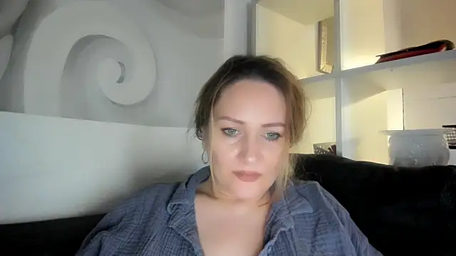 88  callmemadam  88 online show from January 19, 2:21 pm