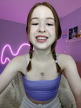 Snapshot of Stacey_Will chatting on February 10, 9:19 pm Stacey Will online show from February 10, 9:19 pm