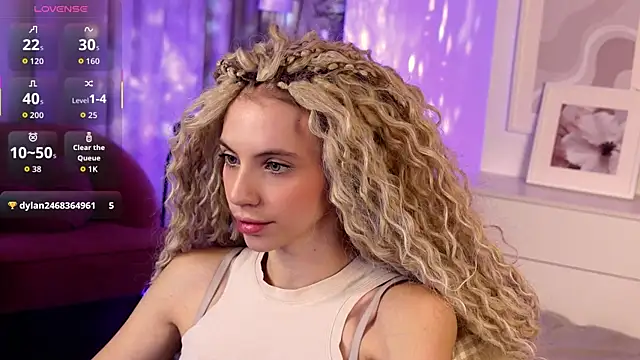 mia silkk online show from December 20, 6:20 am