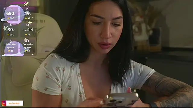 LeoBamble online show from November 24, 5:12 pm