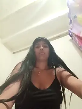 Snapshot of Briseida-White chatting on October 13, 10:15 am Briseida-White online show from October 13, 10:15 am