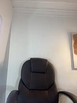 Snapshot of Adeline_1 chatting on July 7, 6:47 am Adeline 1 online show from July 7, 6:47 am