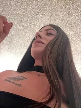 Snapshot of ElectraPink_ chatting on February 4, 1:39 pm ElectraPink online show from February 4, 1:39 pm