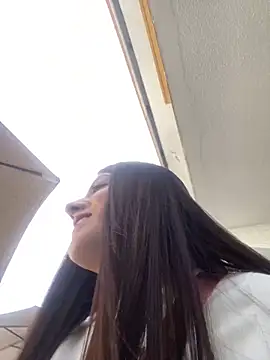 Snapshot of ElectraPink_ chatting on February 9, 1:26 pm ElectraPink online show from February 9, 1:26 pm