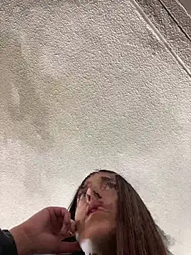 Snapshot of ElectraPink_ chatting on February 13, 1:29 pm ElectraPink online show from February 13, 1:29 pm