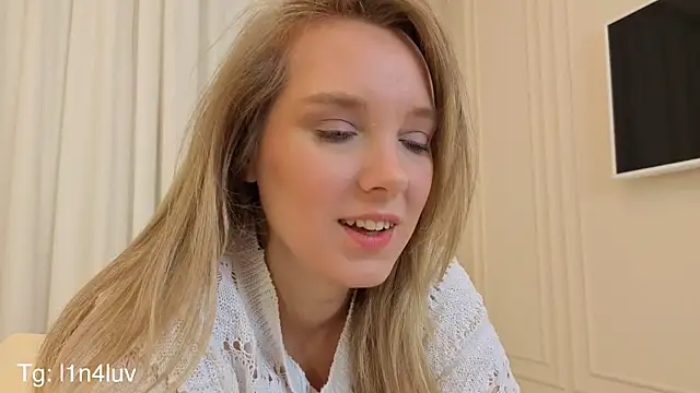 Snapshot of AIicaparkerc chatting on November 27, 9:17 pm AIicaparkerc online show from November 27, 9:17 pm