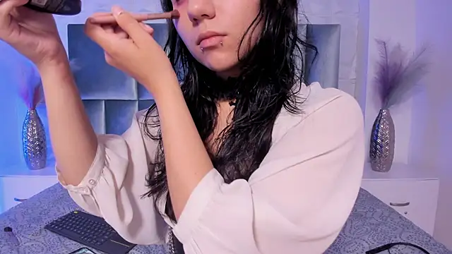 Snapshot of HollyPeach chatting on July 15, 7:41 pm HollyPeach online show from July 15, 7:41 pm