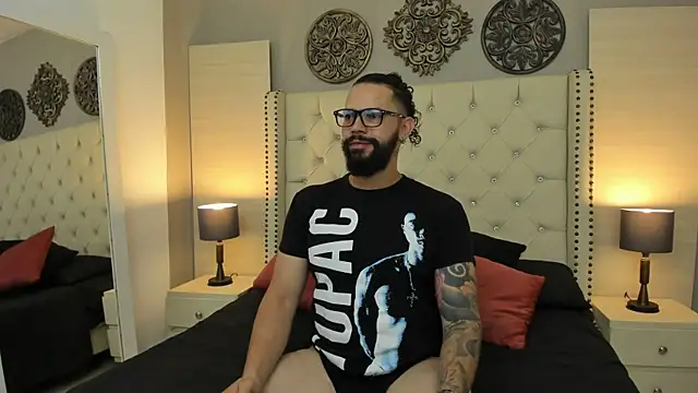 AlukardBig online show from October 18, 9:04 pm