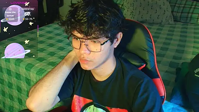 Im Camii online show from October 22, 5:56 pm