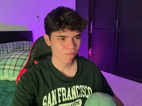 Im Camii online show from April 9, 4:34 pm