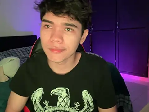 Im Camii online show from April 12, 6:24 pm