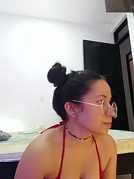 Snapshot of chiarafus0 chatting on November 3, 9:16 pm chiarafus0 online show from November 3, 9:16 pm