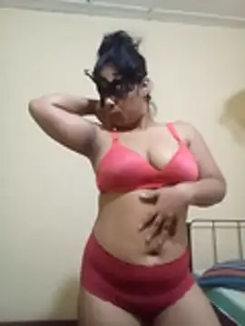 Snapshot of Expose_Queen chatting on December 3, 11:41 am Expose Queen online show from December 3, 11:41 am