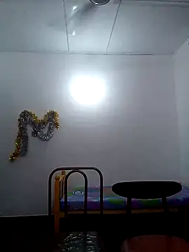 Snapshot of Expose_Queen chatting on July 11, 5:48 pm Expose Queen online show from July 11, 5:48 pm
