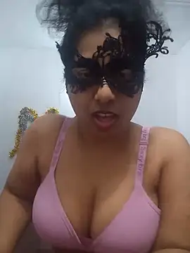 Snapshot of Expose_Queen chatting on July 16, 6:36 pm Expose Queen online show from July 16, 6:36 pm