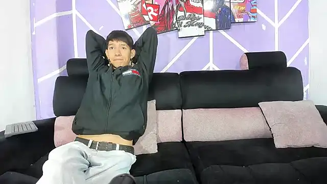 heyy noah11 online show from March 26, 1:38 pm