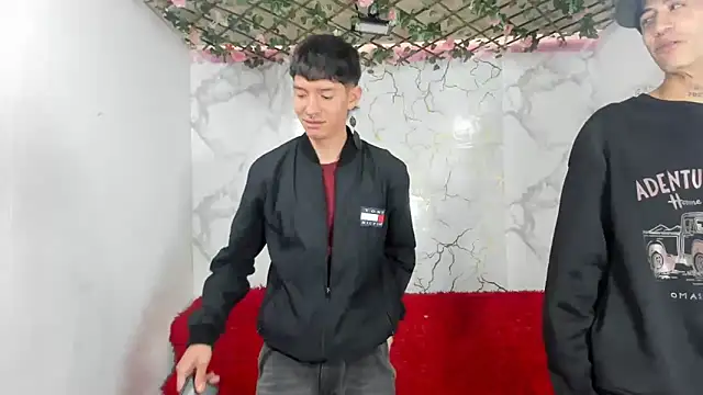 heyy noah11 online show from April 20, 1:36 pm