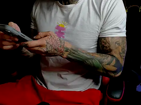 Molotov Explosive online show from February 24, 12:08 am