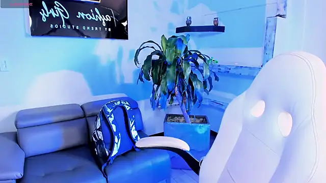 PrincessTiff online show from November 16, 8:36 pm