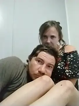 creamycouple69 online show from October 12, 11:09 am