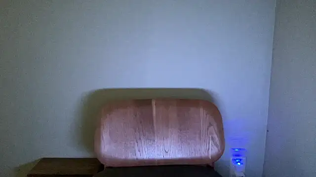 Snapshot of ChillNSpill chatting on October 21, 2:34 am ChillNSpill online show from October 21, 2:34 am