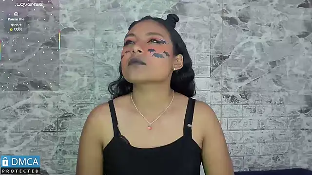 taylorexotic online show from November 1, 3:19 am