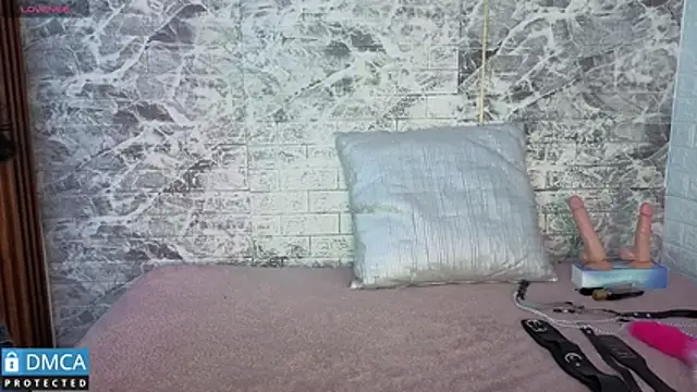 taylorexotic online show from November 10, 3:05 am