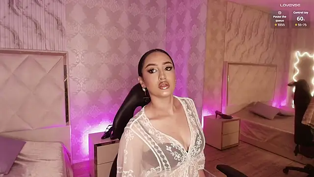 BEELLA TAY1 online show from November 26, 1:34 pm