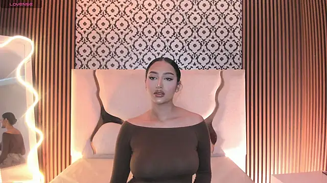 BEELLA TAY1 online show from February 13, 12:23 pm