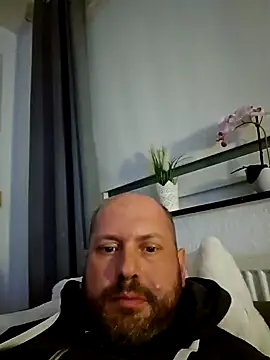 Snapshot of MrJokerxt1986 chatting on October 11, 4:22 am MrJokerxt1986 online show from October 11, 4:22 am