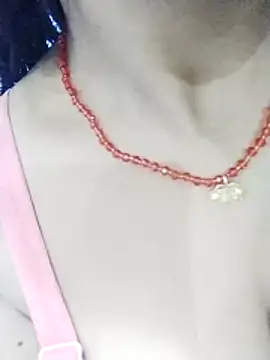 kiara-simmi online show from November 26, 10:49 am