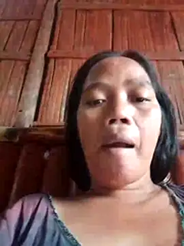 sweet lara33 online show from February 10, 4:05 am