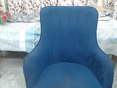 hii tanisha online show from December 17, 10:21 am