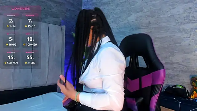 odett rivas  online show from October 22, 5:41 am