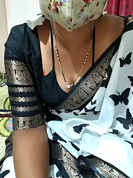 Snapshot of Best_Kannada_Couple chatting on October 24, 6:04 pm Best Kannada Couple online show from October 24, 6:04 pm