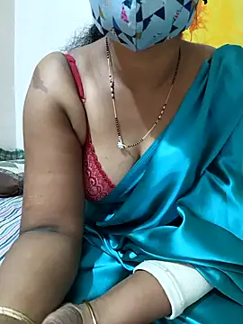 Snapshot of Best_Kannada_Couple chatting on October 27, 5:39 pm Best Kannada Couple online show from October 27, 5:39 pm