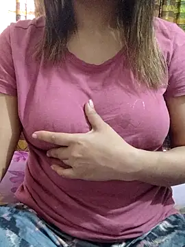 Snapshot of Tanha18 chatting on February 9, 2:04 am Tanha18 online show from February 9, 2:04 am