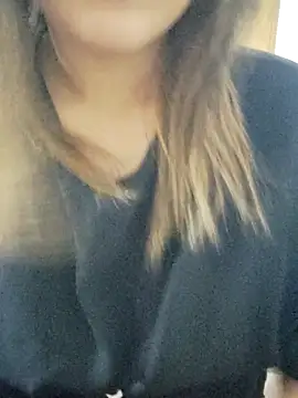 Snapshot of Tanha18 chatting on February 20, 2:39 pm Tanha18 online show from February 20, 2:39 pm