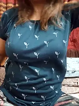 Snapshot of Tanha18 chatting on February 28, 2:51 pm Tanha18 online show from February 28, 2:51 pm